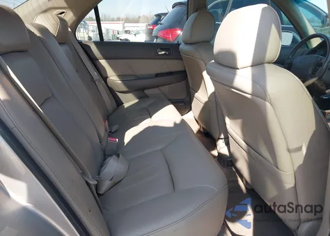 1997 Acura Rl 3.5 z USA, uszkodzony, nr VIN JH4KA9665VC013532